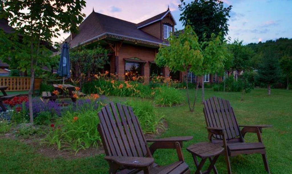 Auberge La Cote D'Or Petite-Riviere-Saint-Francois Esterno foto