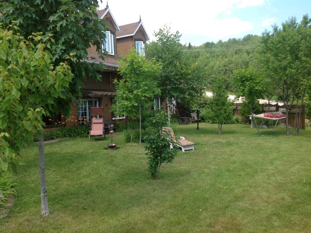 Auberge La Cote D'Or Petite-Riviere-Saint-Francois Esterno foto