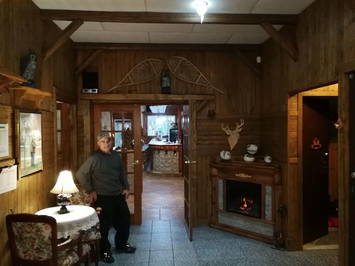 Auberge La Cote D'Or Petite-Riviere-Saint-Francois Esterno foto